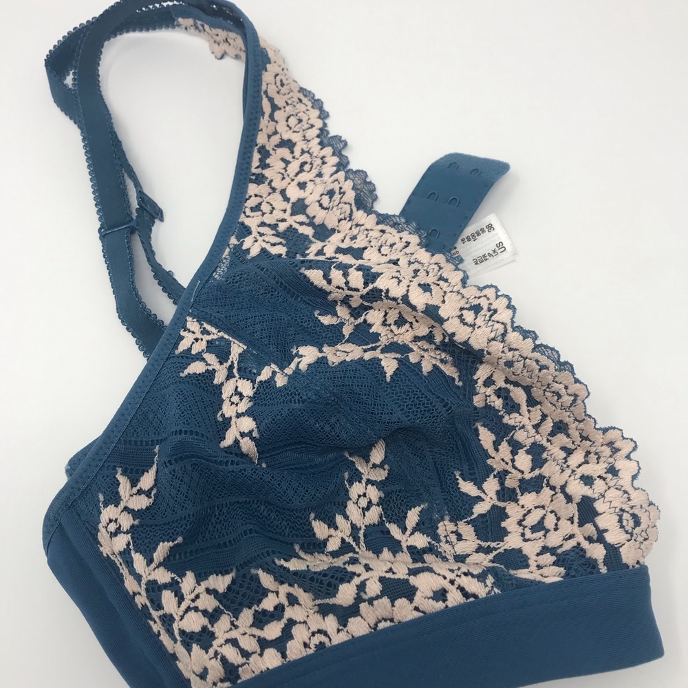 Wacoal Teal & Cream Bralette